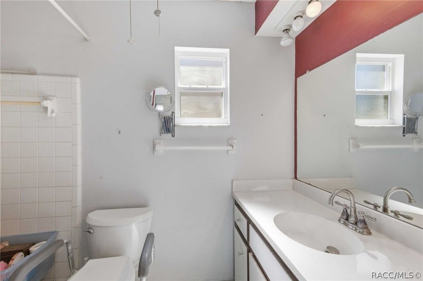 Your housing wish list isn't that big or that demanding but you - photo 33