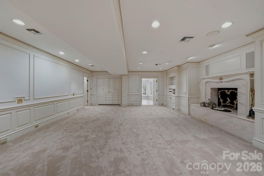Welcome to a landmark Lake Wylie waterfront estate offering an - photo 36