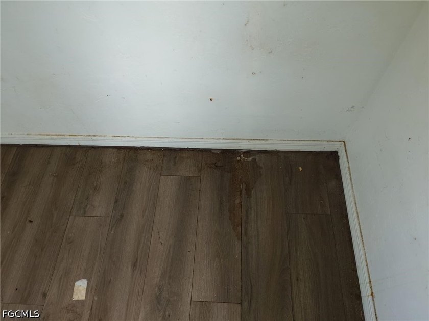 Opportunity awaits at 3316 Armstrong Ct in Fort Myers! This - photo 8