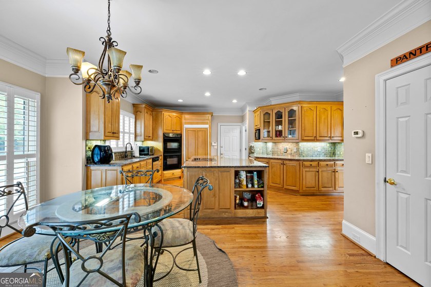 Executive home located in the sought-after Kedron Hills - photo 16