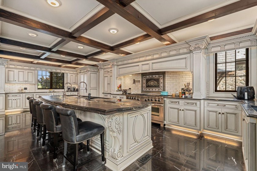Welcome to a one-of-a-kind equestrian estate that blends privacy - photo 23