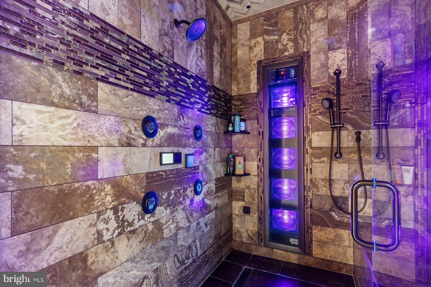 Welcome to a one-of-a-kind equestrian estate that blends privacy - photo 37