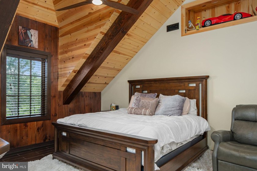 Welcome to a one-of-a-kind equestrian estate that blends privacy - photo 43