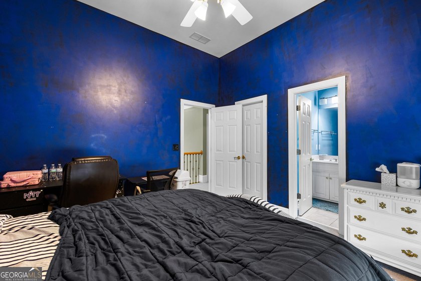 Executive home located in the sought-after Kedron Hills - photo 44