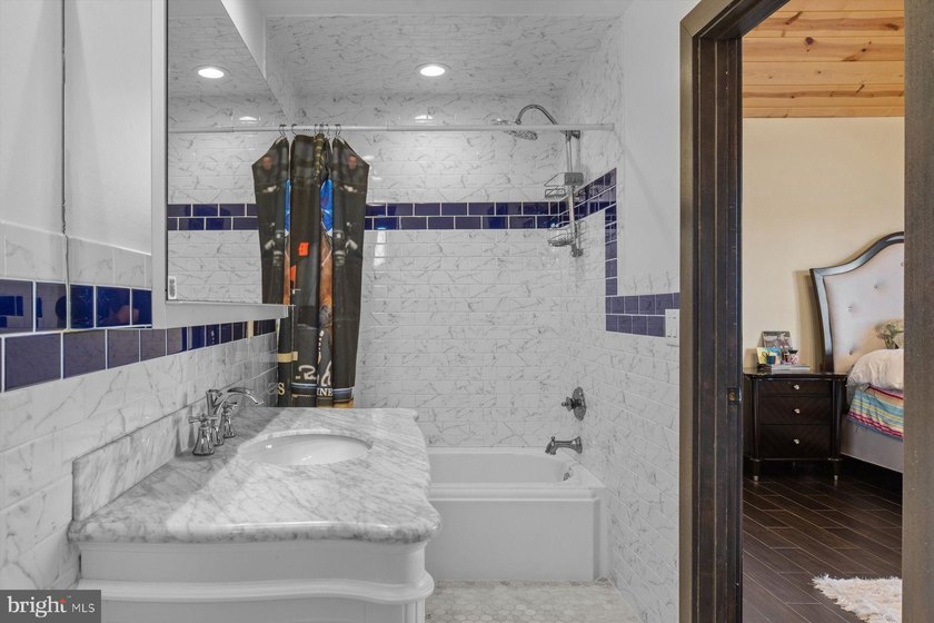 Welcome to a one-of-a-kind equestrian estate that blends privacy - photo 46