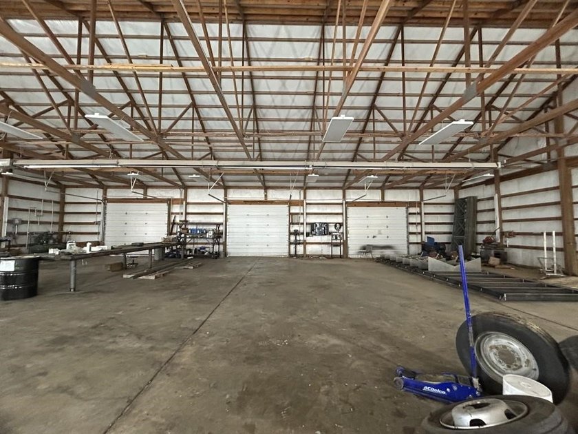 Prime Commercial Opportunity on West Main Street in Mountain - photo 4