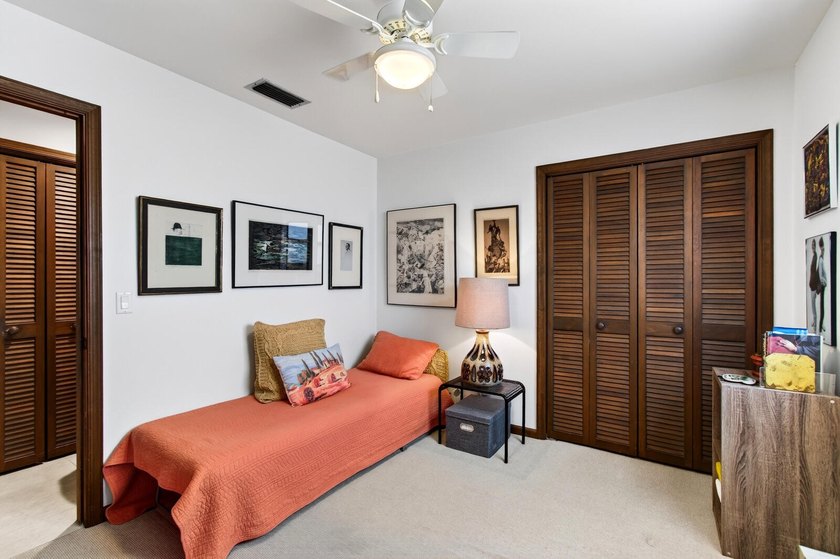 3 bedroom-2 bathroom CBS home with a Saltwater Pool and a Rare 2 - photo 27