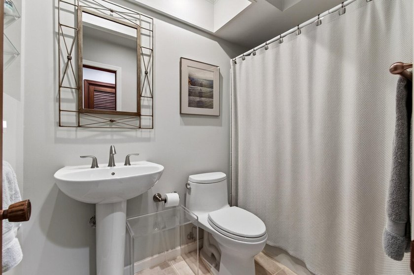 3 bedroom-2 bathroom CBS home with a Saltwater Pool and a Rare 2 - photo 29