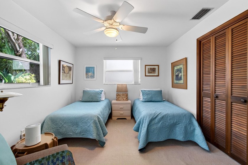 3 bedroom-2 bathroom CBS home with a Saltwater Pool and a Rare 2 - photo 33