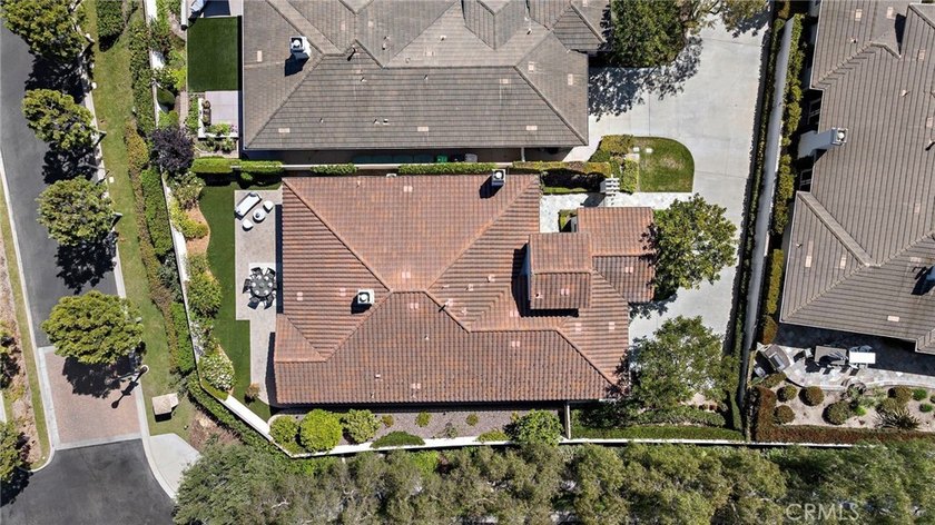 Welcome to 7 Corte Sevilla, a single-level home on a private - photo 39