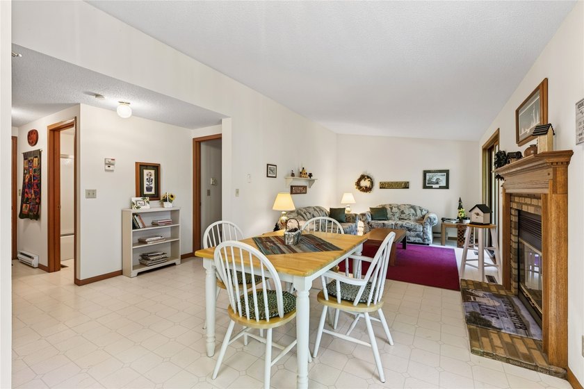 Up North retreat alert! Discover this charming, well-maintained - photo 16