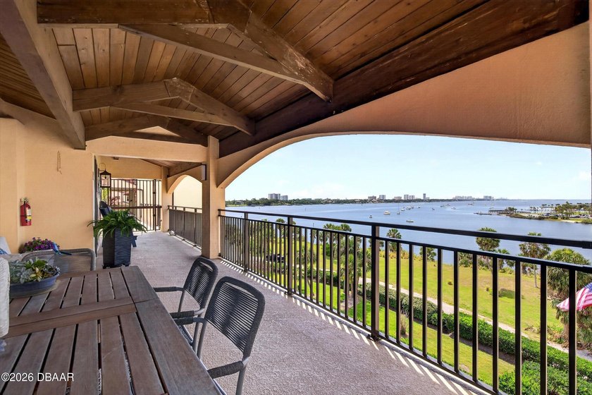 A rare Intracoastal Waterway frontage penthouse offering nearly - photo 3