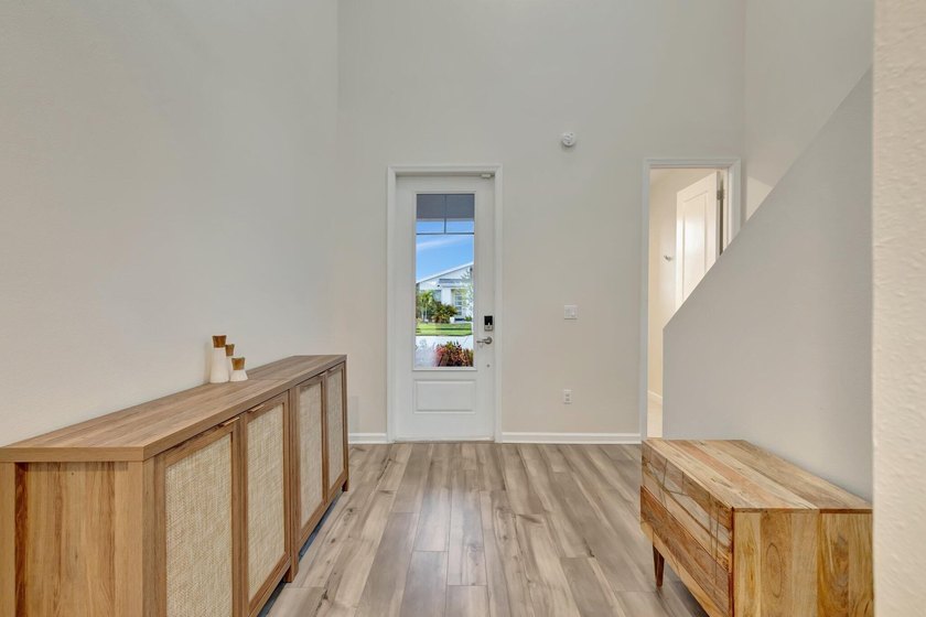 Price Improved! Beautiful CBS 4BR/2.5BA home located in the - photo 32