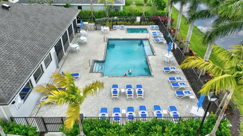 Price Improved! Beautiful CBS 4BR/2.5BA home located in the - photo 40