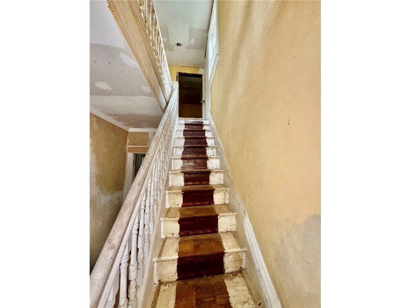 Calling all Investors! This is an opportunity to complete this - photo 8
