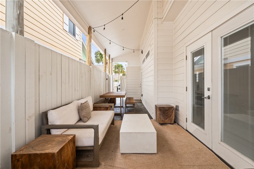 Welcome to Clamshell Cottage, a beautifully designed and fully - photo 25
