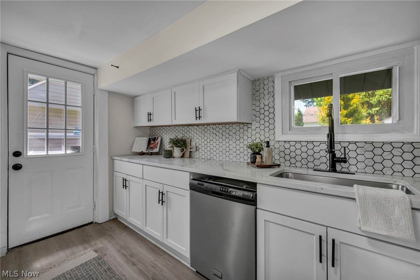 This charming bungalow-style home in the heart of Bay Village - photo 12