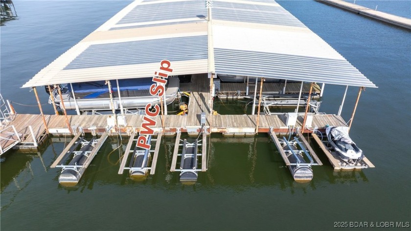 SUPER CUTE 1 Bed / 1 Bath Updated condo is ready for your SUMMER - photo 13