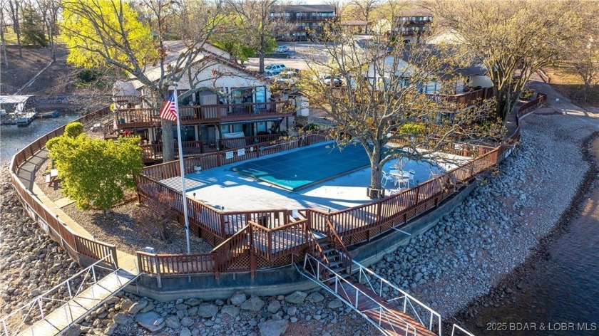 SUPER CUTE 1 Bed / 1 Bath Updated condo is ready for your SUMMER - photo 17
