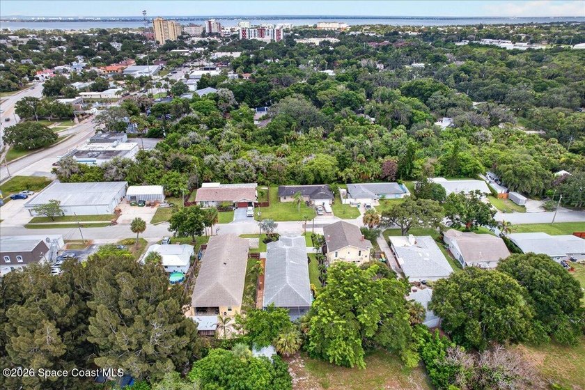 2019 Construction in downtown Melbourne! Block home built in - photo 40