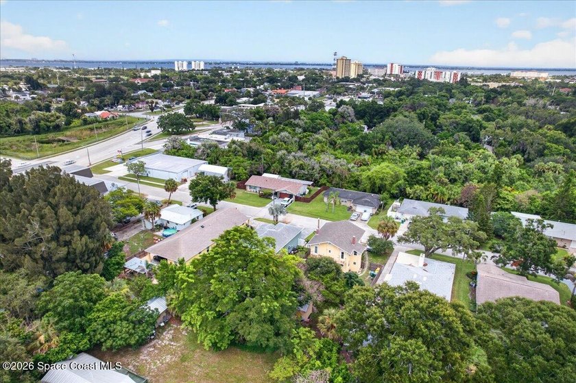 2019 Construction in downtown Melbourne! Block home built in - photo 46