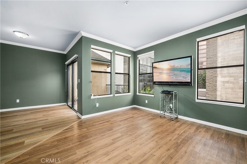 Experience the best of coastal urban living in this exceptional - photo 2