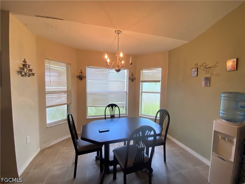 A great opportunity in highly desirable Northwest Cape Coral! - photo 7