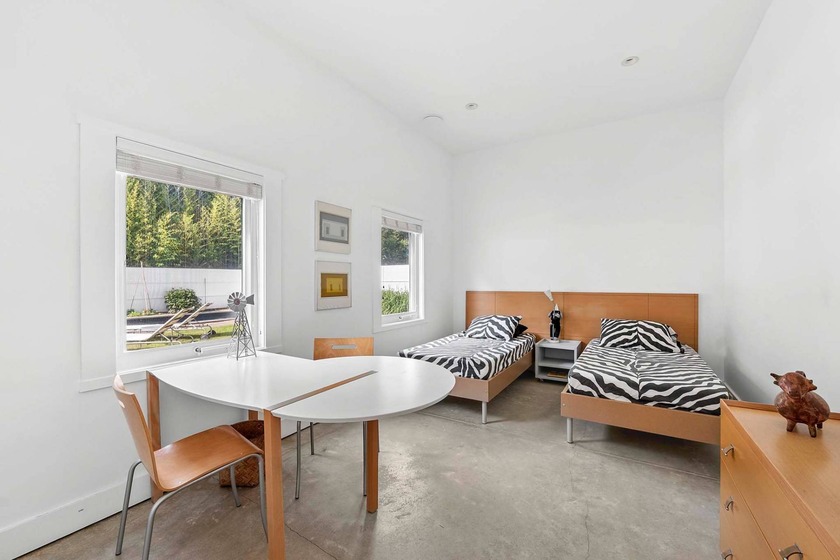 Located on a quiet lane in the heart of Sagaponack Village, this - photo 18