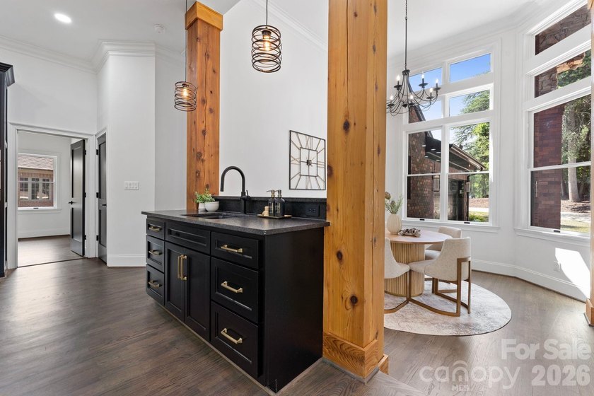 Experience the perfect blend of luxury lakefront living and - photo 19