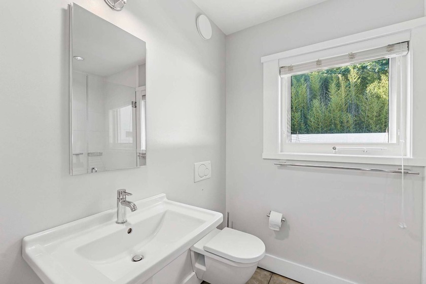 Located on a quiet lane in the heart of Sagaponack Village, this - photo 20