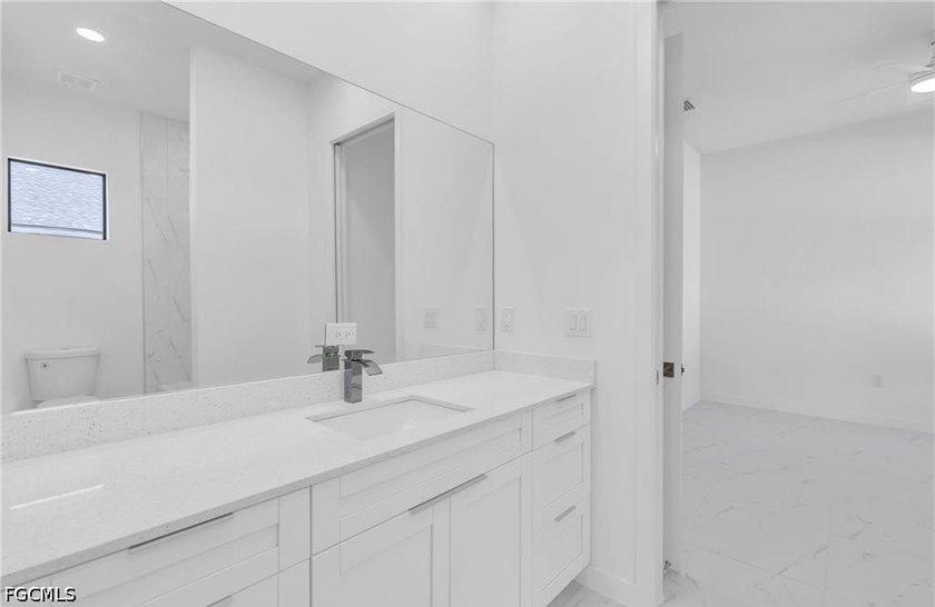 Discover this stunning, move-in-ready new construction home - photo 29