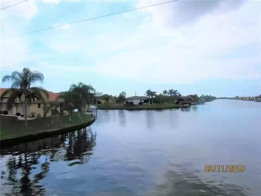 Welcome to South Gulf Cove, a growing waterfront community - photo 9