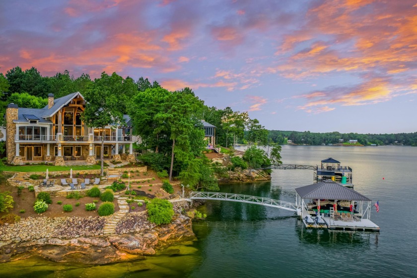 Smith Lake (Ryan Creek) One of the most well known homes in this - photo 5
