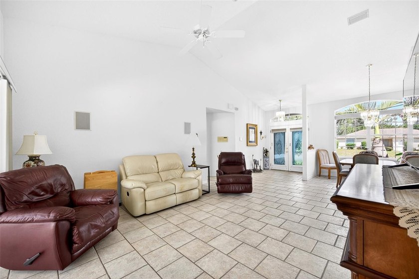 MULTI-LOT OPPORTUNITY IN NORTH PORT! UNMATCHED PRIVACY &amp; - photo 6