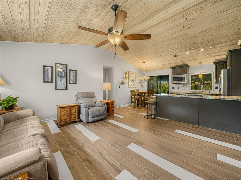 Worry-free living starts with a 2022 roof, 2023 A/C, and - photo 6