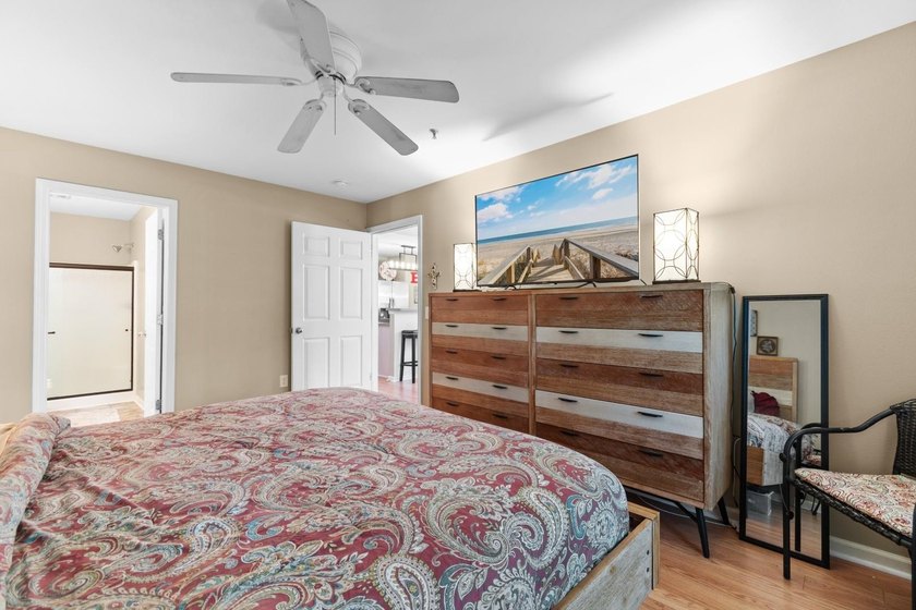 This top-floor 3-bedroom condo has the kind of charm and warmth - photo 14