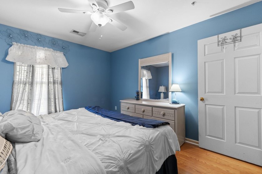 This top-floor 3-bedroom condo has the kind of charm and warmth - photo 18