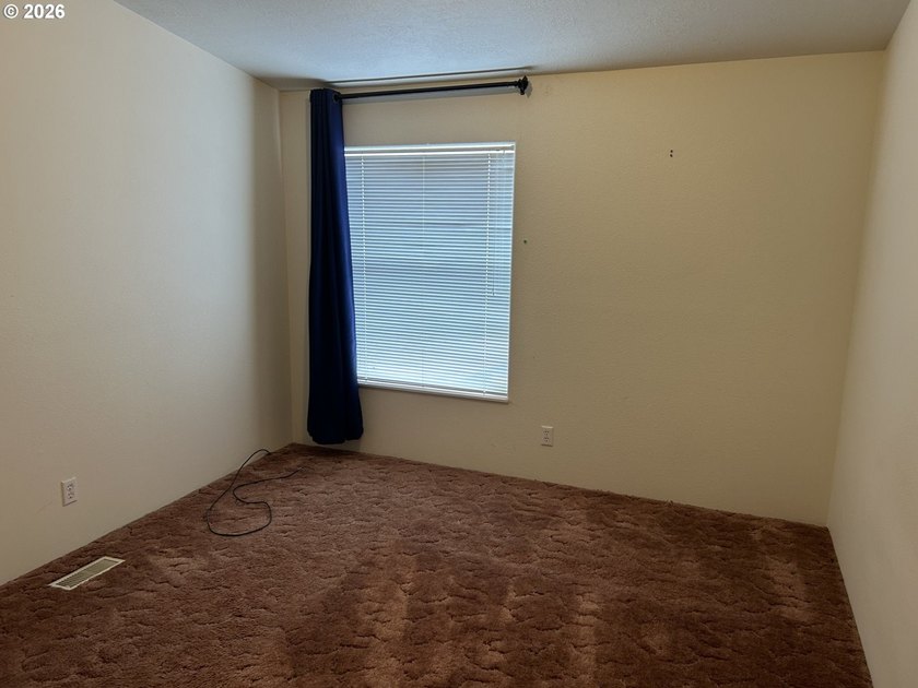1400 SQ FT Manufactured home. 3 bedrooms, 2 bath, with vaulted - photo 22