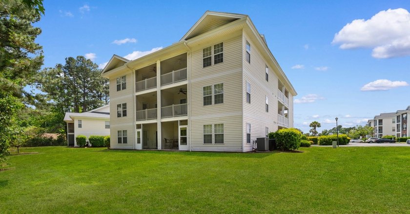 This top-floor 3-bedroom condo has the kind of charm and warmth - photo 28