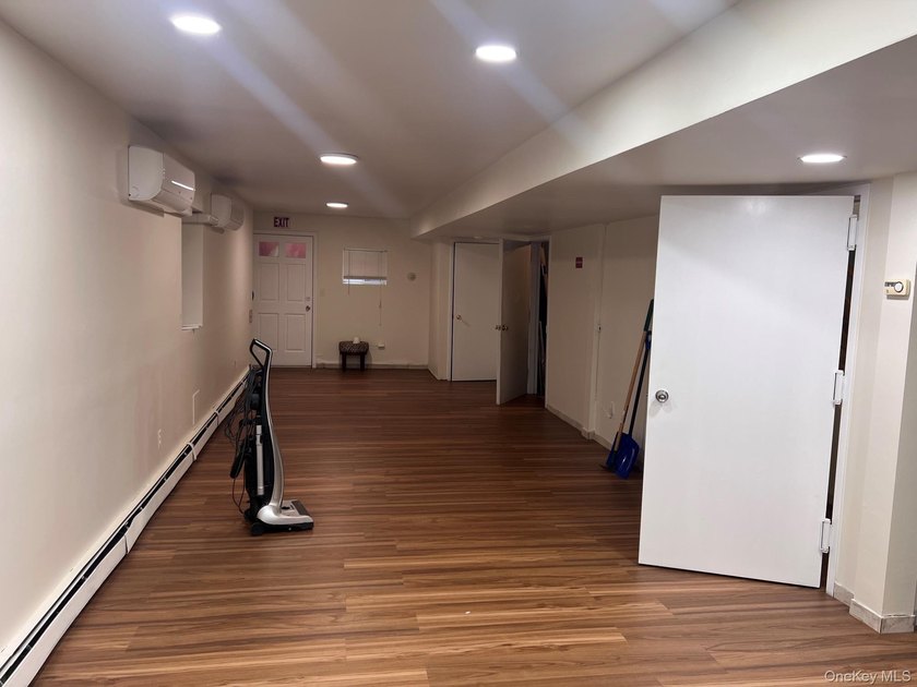 OPPORTUNITY!!! Mixed Use, or 4FAMILY !!! Fully Occupied. Income - photo 6