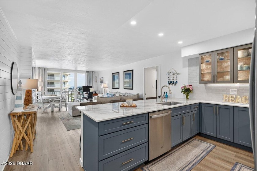 Ocean-to-River Views in Fully Remodeled Oceans Seven Condo. Wake - photo 10