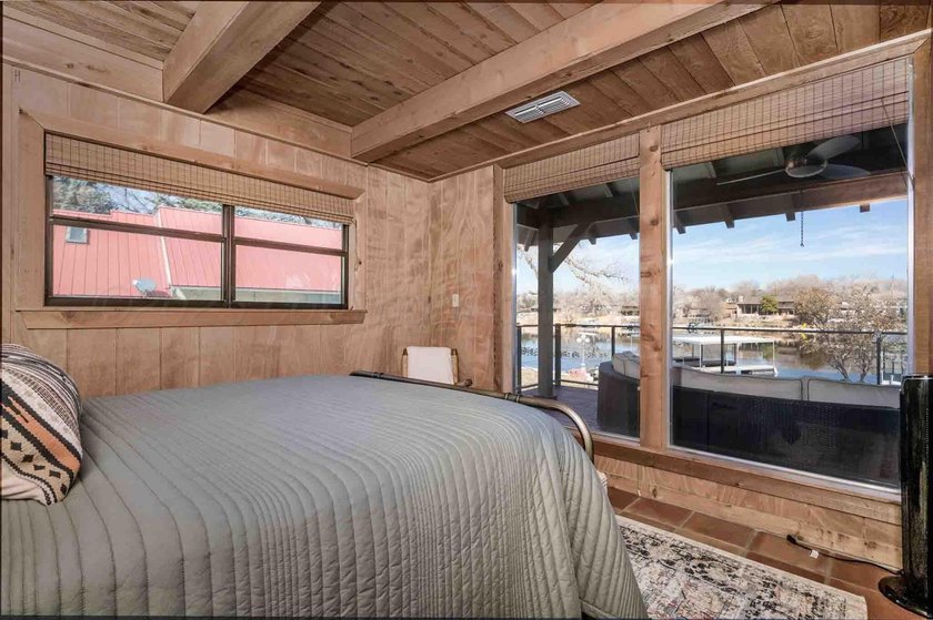Experience the beauty of lakeside living in this stunning - photo 12