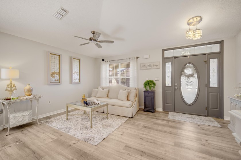 Set within the desirable Driftwood Estates community of Santa - photo 16