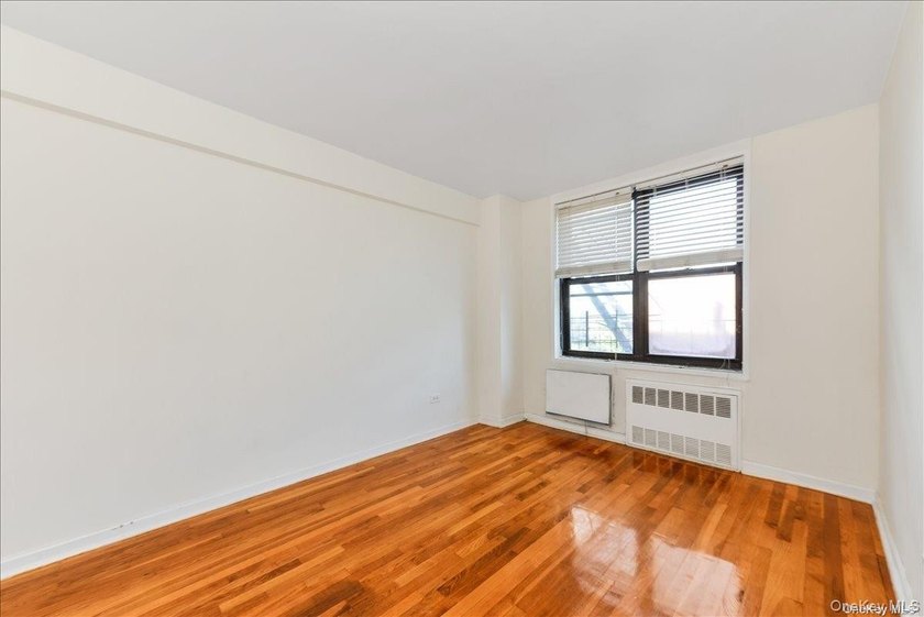 East Flatbush: This Co-Op Apartment Unit Has All The Space You - photo 16