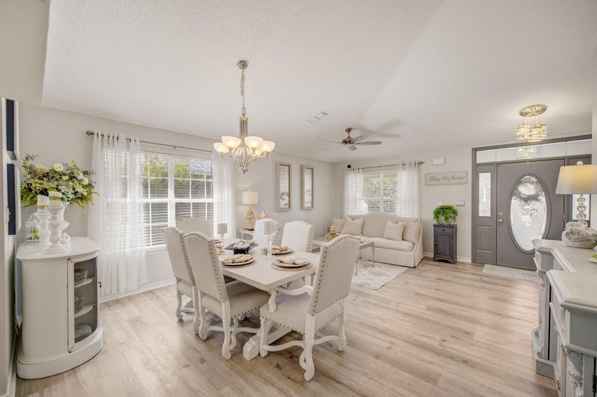 Set within the desirable Driftwood Estates community of Santa - photo 19