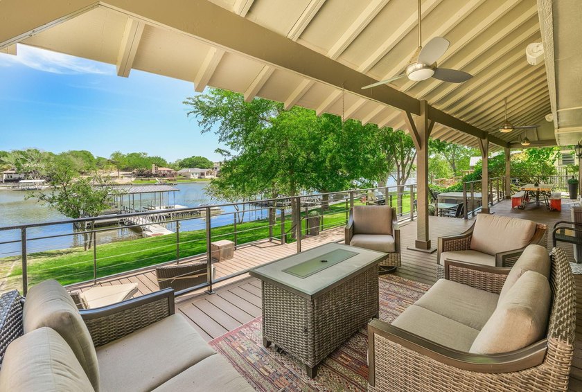 Experience the beauty of lakeside living in this stunning - photo 22