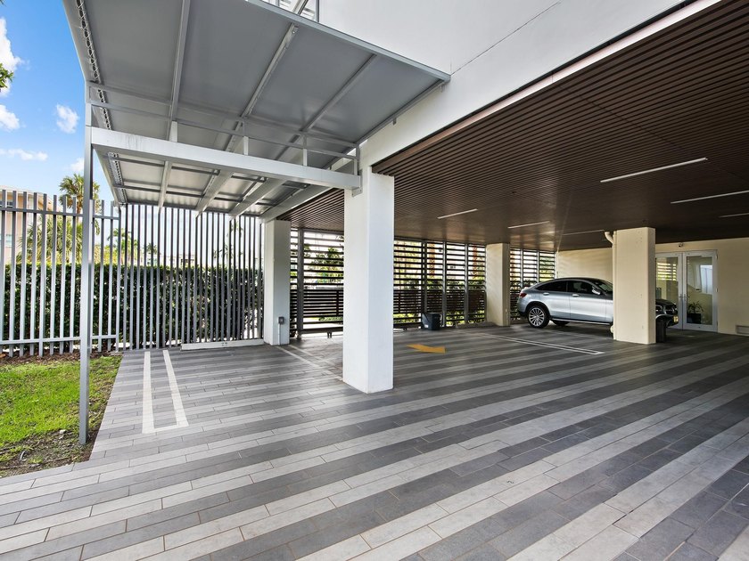 Sophisticated waterfront condo in the heart of Fort Lauderdale - photo 36