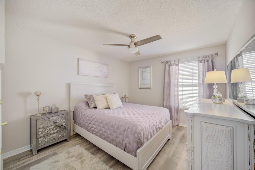 Set within the desirable Driftwood Estates community of Santa - photo 43