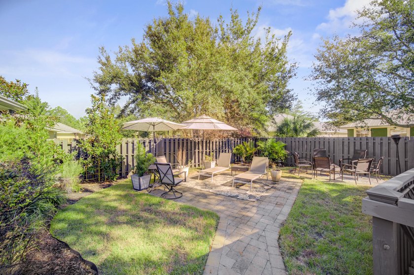 Set within the desirable Driftwood Estates community of Santa - photo 57