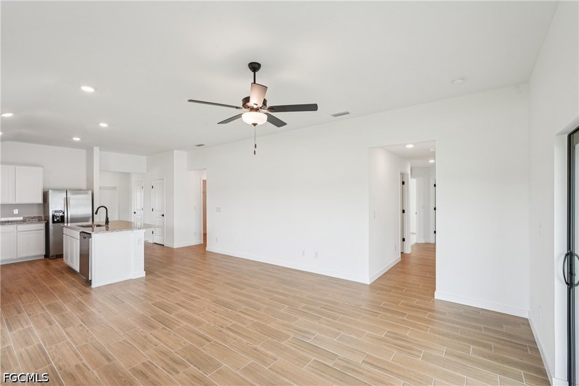 House is complete and move-in ready! Introducing the Tortuga, a - photo 8